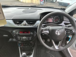 /photos/12298/010a75e8-cb2c-4264-87d7-95736d4b455f_i320x240.jpg