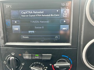 /photos/12298/31e0440a-0dd5-4cf6-b78f-509a3e018efd_i320x240.jpg