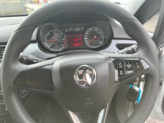 /photos/12298/3ffb29ac-e898-4da5-824e-bce2b75b4bc6_i320x240.jpg