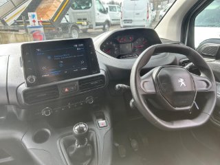 /photos/12298/474205e7-4c03-4b8c-822c-9ced93213d04_i320x240.jpg