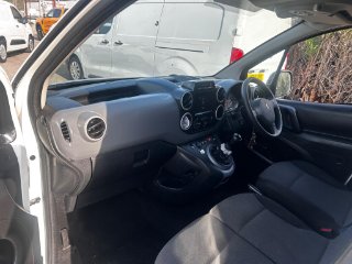 /photos/12298/698a16f1-cf71-4447-b112-8b3d8006f583_i320x240.jpg